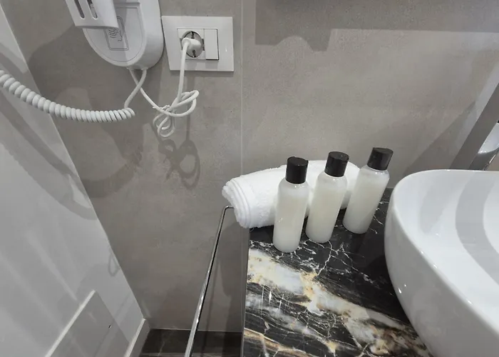 La Perla Di B & J Appartement *