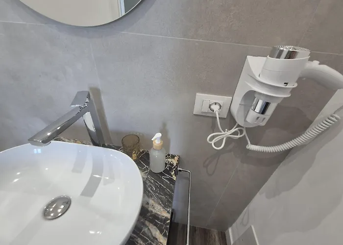 Apartment La Perla Di B & J